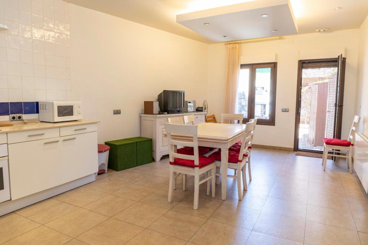 Apartamento Abuela Benita Cebreros Eksteriør billede